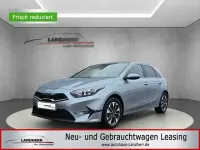 Nowe Kia Ceed Gold 140 KM (102 kW) 2026 Srebrny Hatchback
