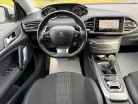 Gebraucht Peugeot 308 SW Allure 131 PS (96 kW) 2019 Weiss perlglänzend Kombi