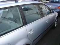 Gebraucht VW Passat 102 PS (75 kW) 2001 Silber Kombi