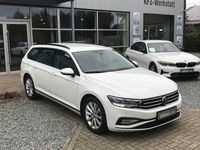 Gebraucht VW Passat 122 PS (89 kW) 2022 Weiß Limousine