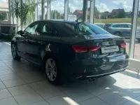 Gebraucht Audi A3 Sport 150 PS (110 kW) 2018 Grau Limousine