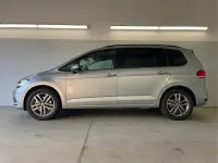 Neu VW Touran Comfortline 150 PS (110 kW) 2025 [f0f0] oyster silver metallic Van / Kleinbus