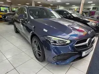 Gebraucht Mercedes C300e Avantgarde 426 PS (313 kW) 2023 Sodalithblue  metallic paint Kombi