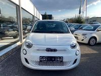 Gebraucht Fiat 500e Basis 86 kW (118 PS) 2023 Colore esterno (arktis weiß) Limousine