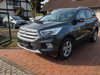 Gebraucht Ford Kuga Titanium 150 PS (110 kW) 2019 Grau SUV