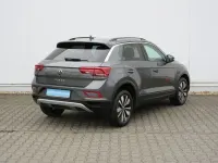 Gebraucht VW T-Roc Move 150 PS (110 kW) 2024 Grau SUV