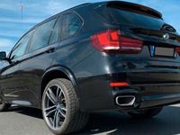 gebraucht BMW X5 sDrive25d Sport-Aut. MSportpaket, BLACK SAPPHIRE METALLIC