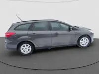 Gebraucht Ford Focus Trend 120 PS (88 kW) 2014 Braun Limousine