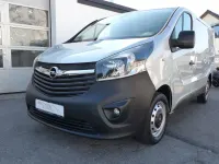 Gebraucht Opel Vivaro 95 PS (69 kW) 2018 Silber Van / Kleinbus