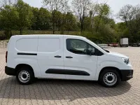 Gebraucht Opel Combo 102 PS (75 kW) 2022 Weiß Van / Kleinbus
