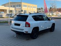 Gebraucht Jeep Compass 163 PS (119 kW) 2012 SUV