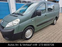 Gebraucht Peugeot TePee 136 PS (100 kW) 2007 Grün Van / Kleinbus