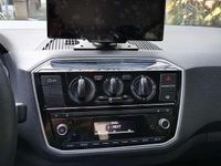 Gebraucht VW up! CLUB 68 PS (50 kW) 2016 Weiß Kleinwagen