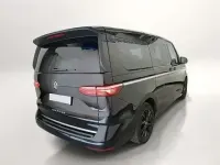 Gebraucht VW Multivan Style 150 PS (110 kW) 2025 Schwarz Van / Kleinbus