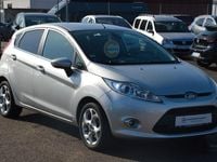 Gebraucht Ford Fiesta Titanium 82 PS (60 kW) 2010 Grau Kleinwagen