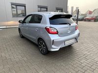 Gebraucht Mitsubishi Space Star Select+ 71 PS (52 kW) 2025 Silber Limousine