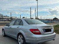 Gebraucht Mercedes C350 Avantgarde 265 PS (194 kW) 2013 Silber Limousine