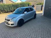 Gebraucht Suzuki Swift Comfort 92 PS (67 kW) 2009 Silber Kleinwagen