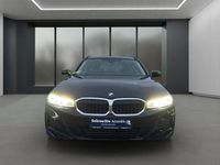 Gebraucht BMW 318 150 PS (110 kW) 2023 Schwarz Limousine