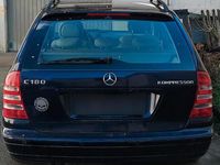 Second-hand Mercedes C180 Classic 143 CP (105 kW) 2007 Albastru Break