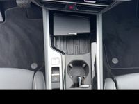 Gebraucht VW Passat Elegance 150 PS (110 kW) 2024 Weiß Kombi