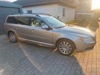 Second-hand Volvo V70 231 CP (169 kW) 2010 Argintiu Break