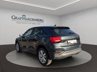 Gebraucht Audi Q2 Comfort 116 PS (85 kW) 2024 Grau SUV