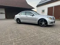 Gebraucht Mercedes C200 186 PS (136 kW) 2013 Silber Limousine