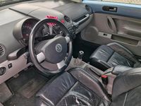 Gebraucht VW New Beetle 101 PS (74 kW) 2004 Blau Kleinwagen