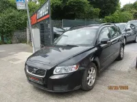 Usado Volvo V50 109 CV (80 kW) 2009 Negro Familiar