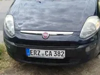 Usata Fiat Punto 68 CV (50 kW) 2010 Blu Utilitaria