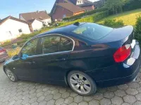 Gebraucht BMW 325 197 PS (144 kW) 2008 Blau Limousine