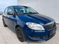 Gebraucht Skoda Fabia Active 60 PS (44 kW) 2014 Blau Kleinwagen