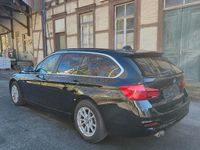 Gebraucht BMW 320 Advantage 190 PS (139 kW) 2019 Schwarz Kombi