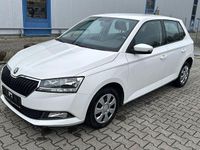 Gebraucht Skoda Fabia Active 60 PS (44 kW) 2019 Weiß Limousine