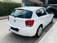 Gebraucht BMW 114 102 PS (75 kW) 2014 Weiß Kleinwagen