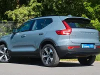 Usata Volvo XC40 Plus 197 CV (144 kW) 2023 Grigio SUV
