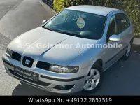 Używany Seat Leon Stella 105 KM (77 kW) 2003 Srebrny Hatchback