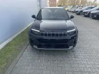 Neu Jeep Avenger Altitude 110 PS (80 kW) 2026 Schwarz SUV