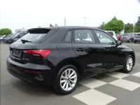 Gebraucht Audi A3 Basis 150 PS (110 kW) 2024 Metallic