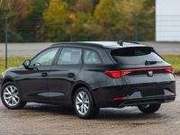 Second-hand Seat Leon Style 150 CP (110 kW) 2023 Negru Berlinǎ