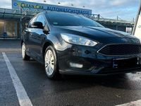 Gebraucht Ford Focus 120 PS (88 kW) 2018 Schwarz Kombi
