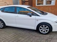 Gebraucht Seat Leon 105 PS (77 kW) 2011 Weiß Limousine