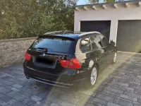 Gebraucht BMW 320 184 PS (135 kW) 2011 Schwarz Kombi