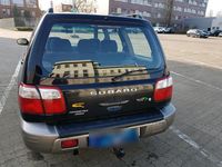 Gebraucht Subaru Forester 125 PS (91 kW) 2001 Schwarz SUV