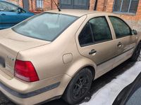 Gebraucht VW Bora 101 PS (74 kW) 2002 Limousine