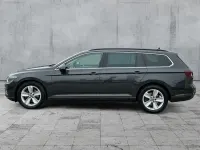 Gebraucht VW Passat Business 200 PS (147 kW) 2023 Grau Kombi