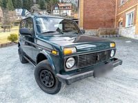 Gebraucht Lada niva 83 PS (61 kW) 2010 Grün SUV