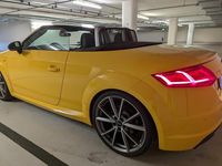 Gebraucht Audi TT Roadster S-Line 230 PS (169 kW) 2016 Gelb Cabrio