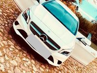 Gebraucht Mercedes CLA200 Shooting Brake 136 PS (100 kW) 2016 Weiß Kombi